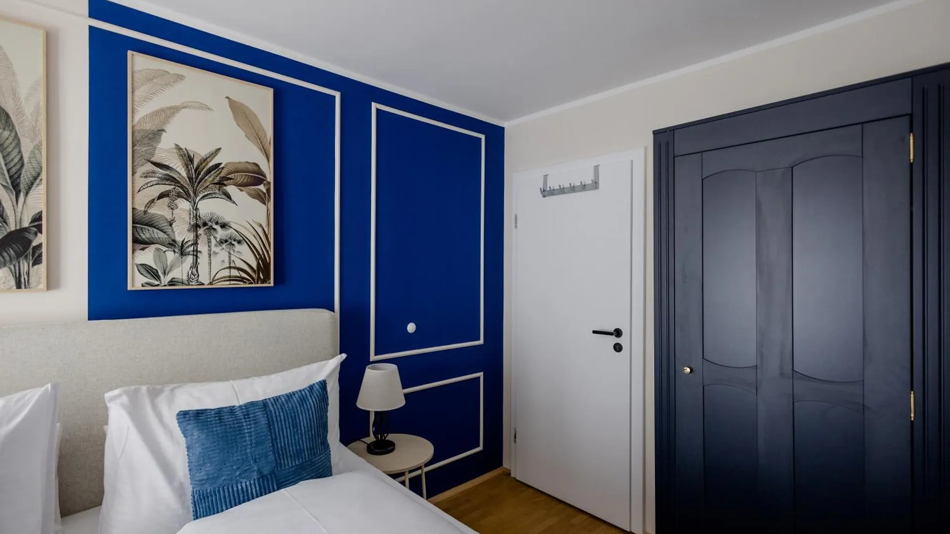 Lumen Homes - Altstadt-Residenz, Direkt Im Zentrum, Geraeumiges Apartment Mit 5 Zimmern, Kueche Monachium Niemcy